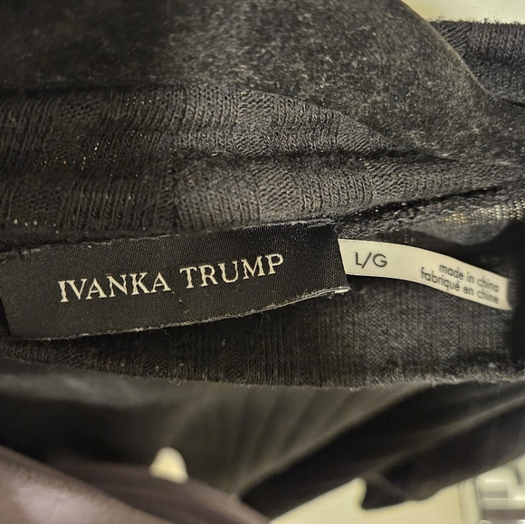 Womans Large black long sleeve top Ivanka Trump oversized mock neck - Picture 2 of 5